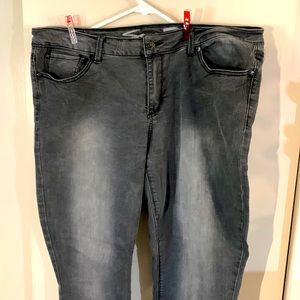 Womens black skinny jeans
